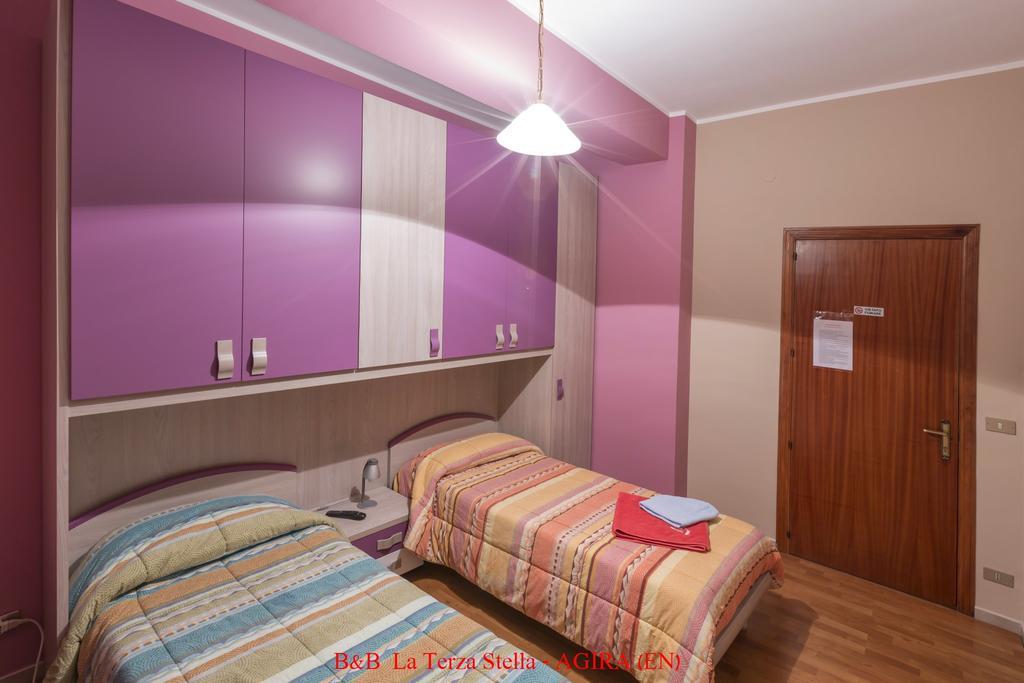 Casa Albergo La Terza Stella Agira Екстер'єр фото