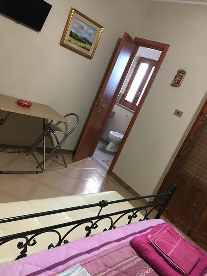 Casa Albergo La Terza Stella Agira Екстер'єр фото